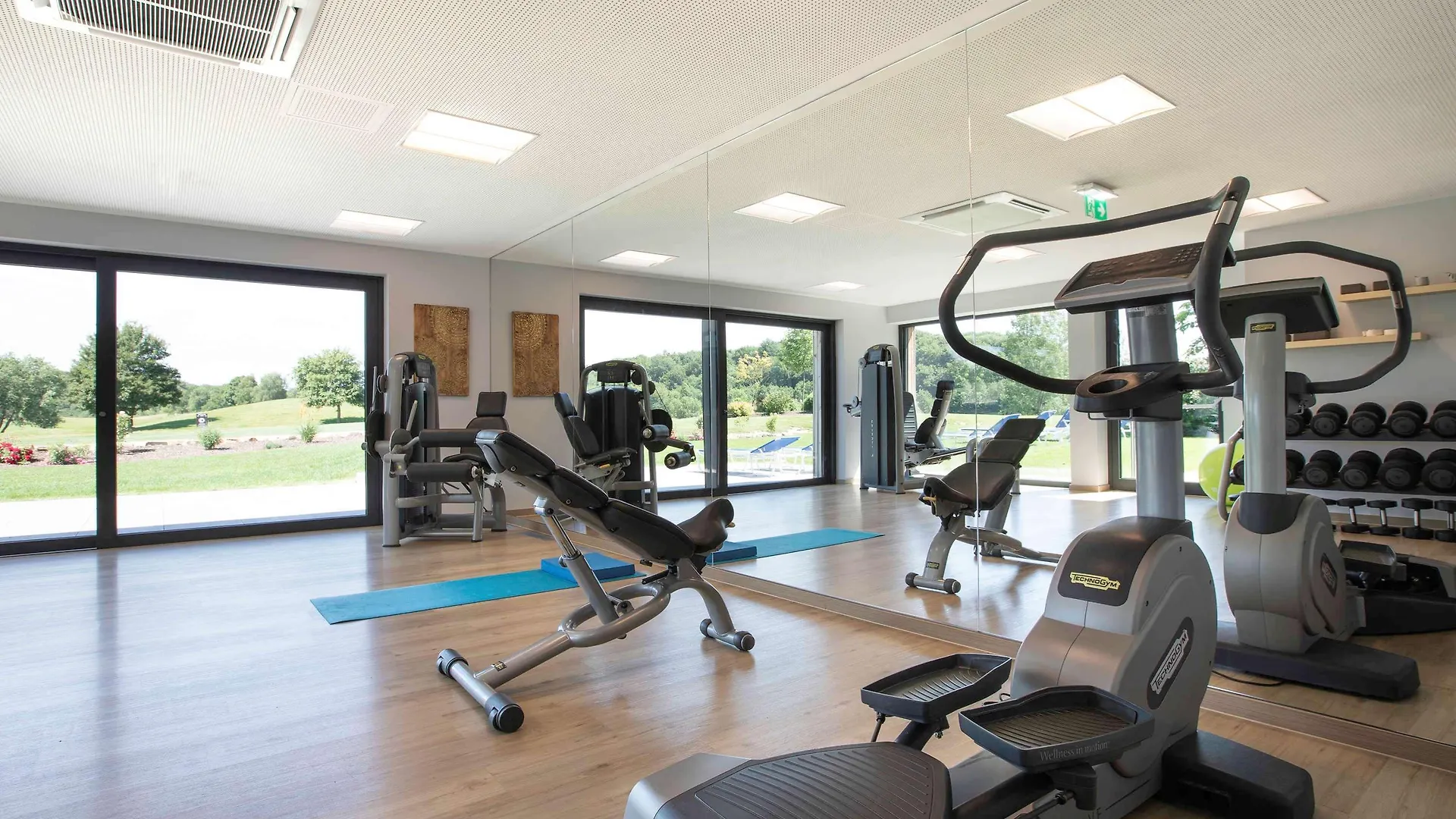 Hotel Mercure Luxembourg Kikuoka Golf & Spa Canach