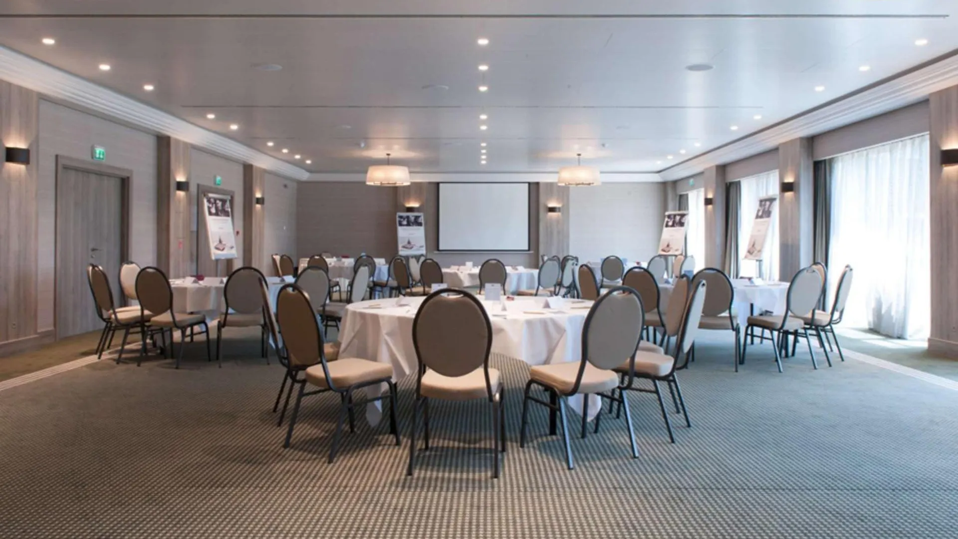Mercure Luxembourg Kikuoka Golf & Spa Canach Hotel