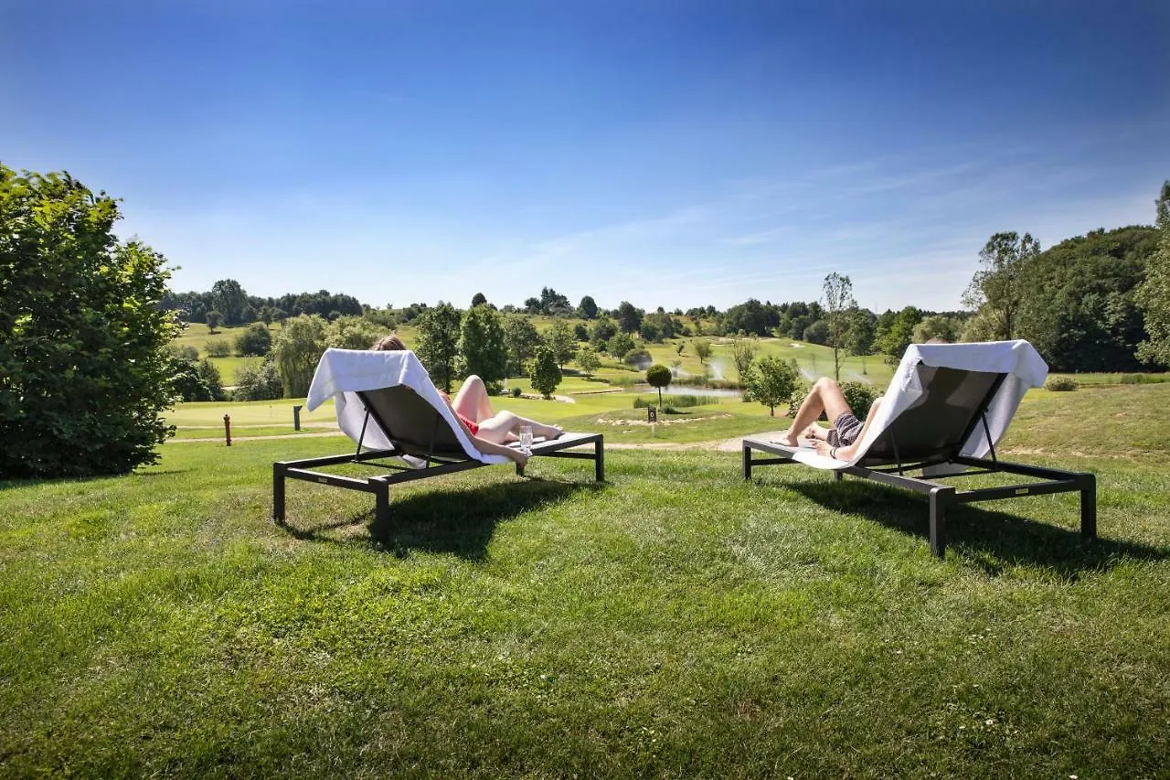 Mercure Luxembourg Kikuoka Golf & Spa Canach 4*,