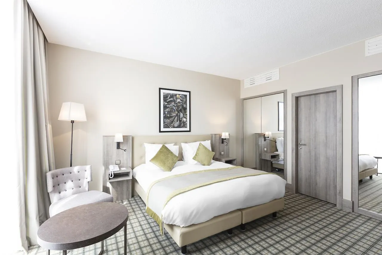 Hotel Mercure Luxembourg Kikuoka Golf & Spa Canach
